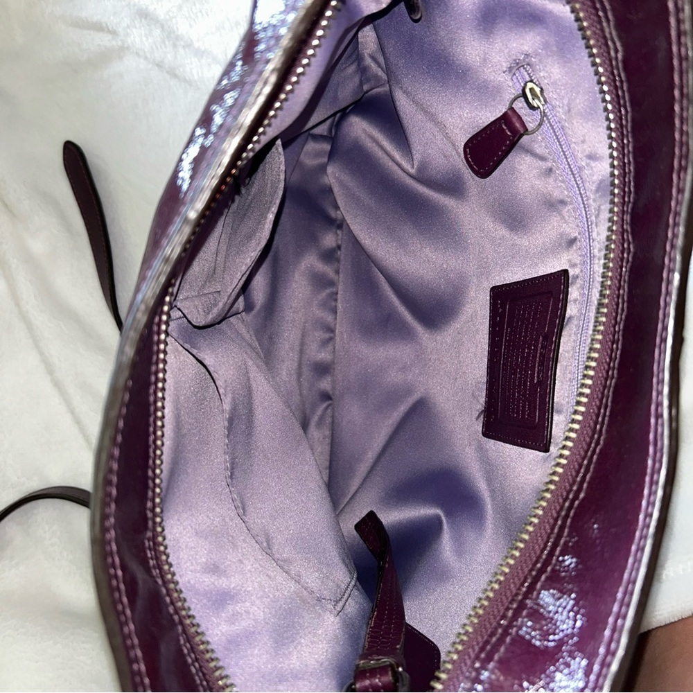 Coach Purple Shoulder Bag with Glossy Finish - Picture 11 of 13